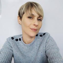 Se.li.na